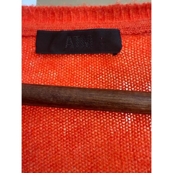 ATM 100% cashmere sweater neon red/ orange Size S v neck - Picture 3 of 5